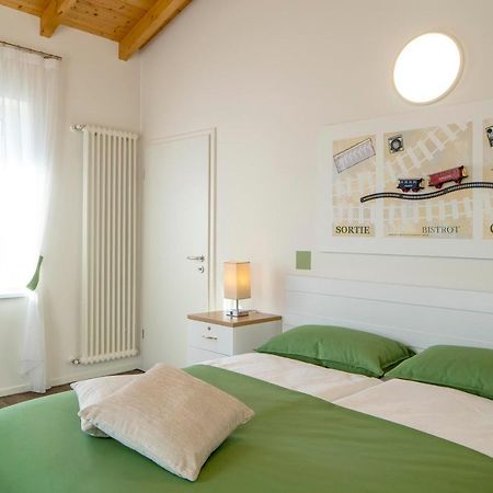 Albergo Ristorante Stazione Balerna Kültér fotó